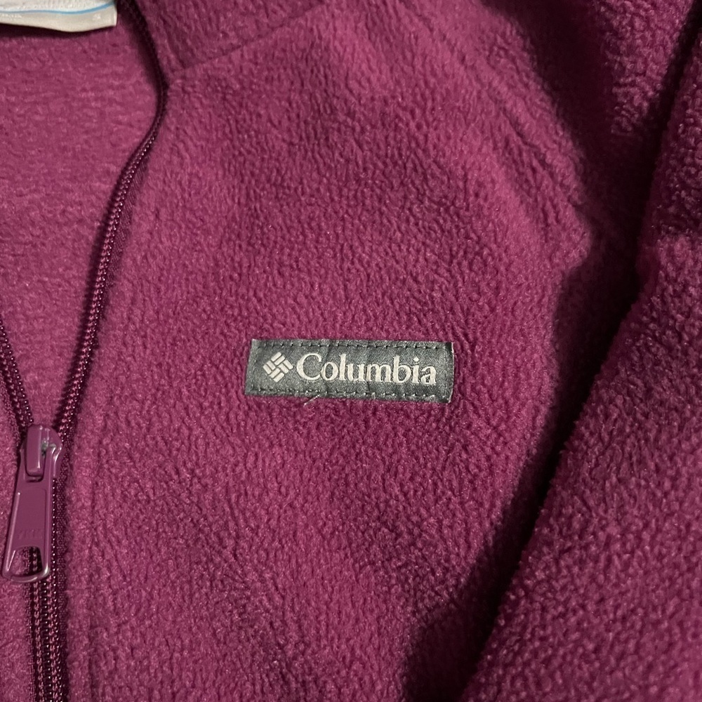 Woman’s size small Columbia zip up jacket - Picture 2 of 4